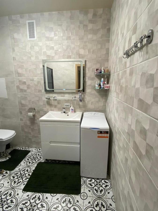 Apartment Premium Vip Berdychiv Exterior foto